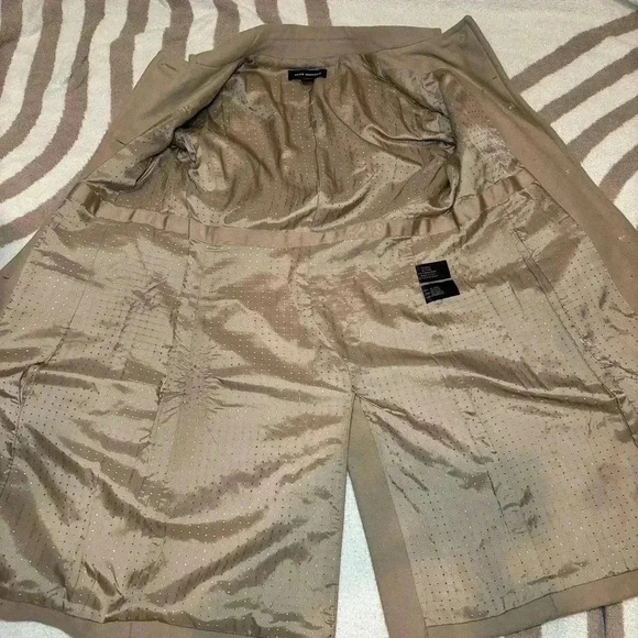 Club Monaco Womens Wool Blend Camel Coat Fully Lined Button Down-Size Medium - Picture 15 of 15